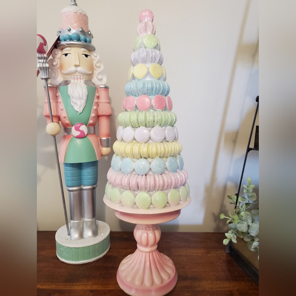 Pastel macaroon Tree
